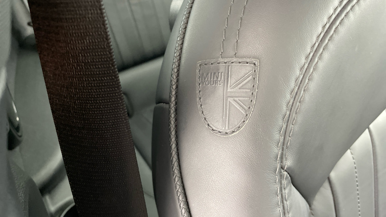 MINI Hatchback 1.5 Cooper Exclusive II 5dr Auto Petrol Hatchback